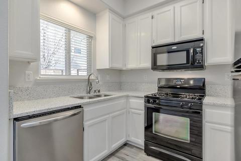 337 Serrano Ter, Davis, CA 95618 photo 8