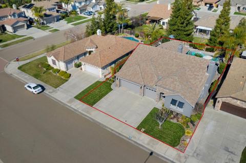 185 Clifton Ct, Ripon, CA 95366 photo 4