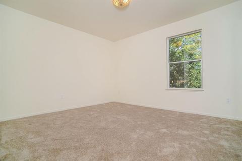 2716 Ponteverde Ln, Davis, CA 95618 photo 11