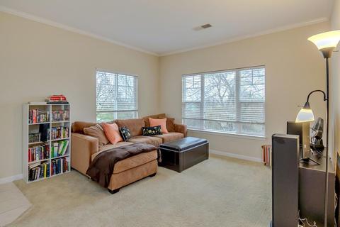 1818 Moore Blvd #226, Davis, CA 95618 photo 4