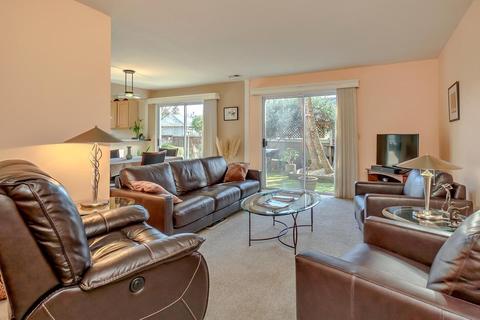 3024 Woods Cir, Davis, CA 95616 photo 16