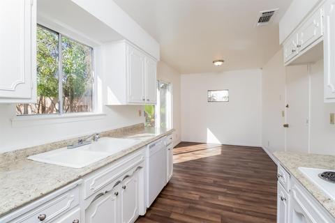 6332 Edgerton Way, Carmichael, CA 95608 photo 2