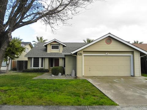 705 Bonneau Ct, Patterson, CA 95363 photo 1