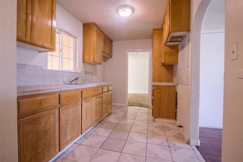 1204 Beverly Dr, Modesto, CA 95351 photo 17