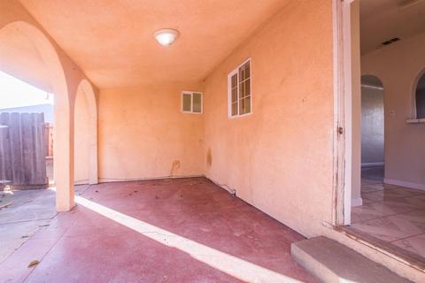 1204 Beverly Dr, Modesto, CA 95351 photo 32