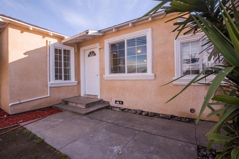 1204 Beverly Dr, Modesto, CA 95351 photo 10