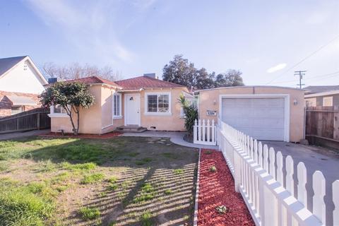1204 Beverly Dr, Modesto, CA 95351 photo 1