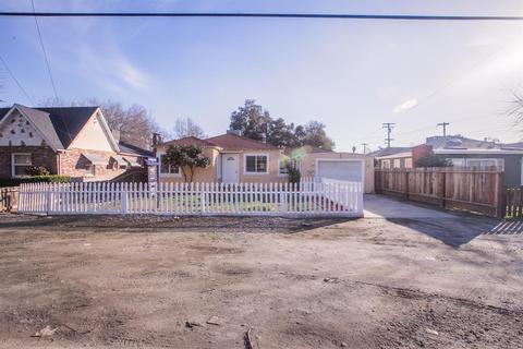 1204 Beverly Dr, Modesto, CA 95351 photo 5