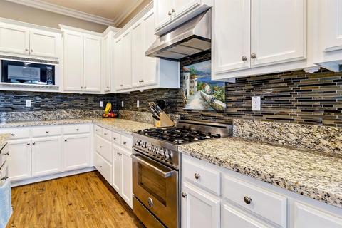 1085 Berkshire Dr, Lathrop, CA 95330 photo 23