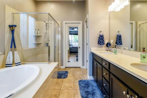 1085 Berkshire Dr, Lathrop, CA 95330 photo 34
