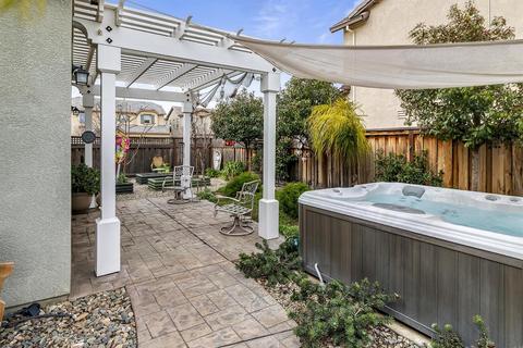 1085 Berkshire Dr, Lathrop, CA 95330 photo 37