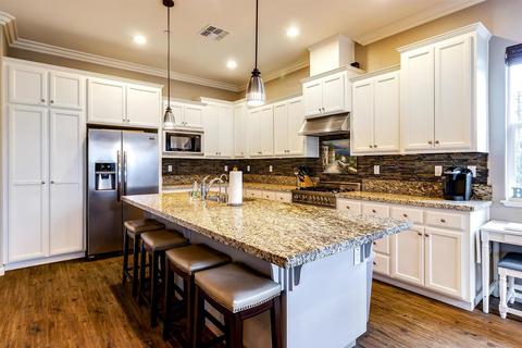 1085 Berkshire Dr, Lathrop, CA 95330 photo 21