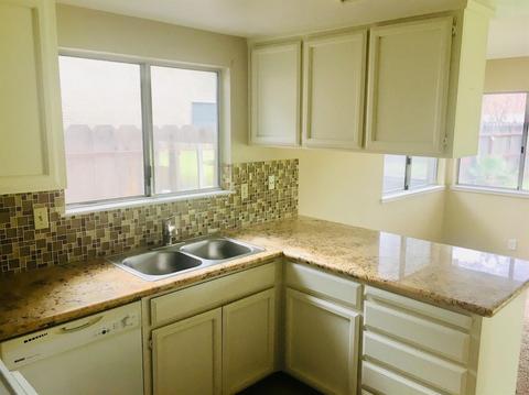 229 N Mcclure Rd, Modesto, CA 95357 photo 7