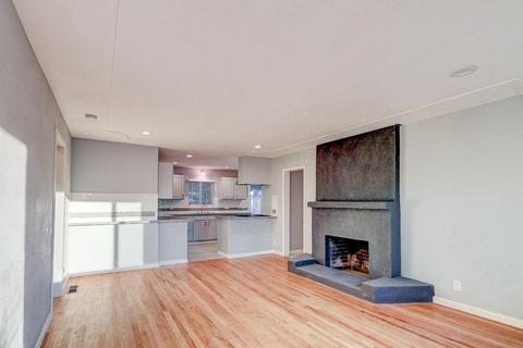 1526 Bronson, Modesto, CA 95350 photo 7