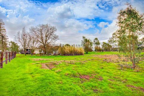 10028 Tavernor Rd, Wilton, CA 95693 photo 37