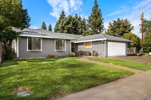 3319 Hunter Ln, Carmichael, CA 95608 photo 2