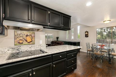 3319 Hunter Ln, Carmichael, CA 95608 photo 9