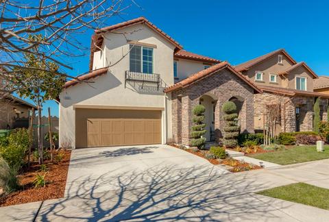 3963 Mulberry Dr, Turlock, CA 95382 photo 2