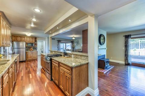 5631 Valhalla Dr, Carmichael, CA 95608 photo 5