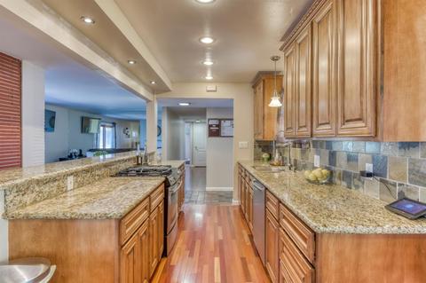 5631 Valhalla Dr, Carmichael, CA 95608 photo 14