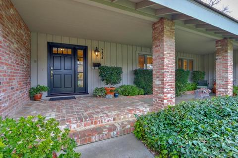 7334 Nob Hill Dr, Carmichael, CA 95608 photo 2