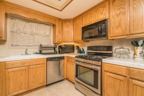 732 Ebbetts Ave, Manteca, CA 95337 photo 4