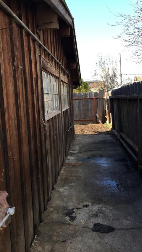 223 Toro Ave, Salinas, CA 93905 photo 11