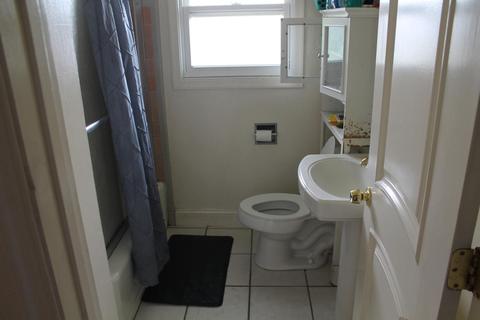 112 Barrymore St, Stockton, CA 95204 photo 13