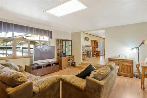 629 E Mayfair Ave, Stockton, CA 95207 photo 20