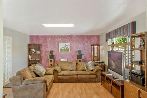 629 E Mayfair Ave, Stockton, CA 95207 photo 18