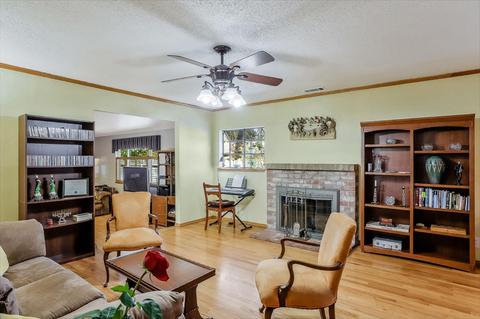 629 E Mayfair Ave, Stockton, CA 95207 photo 16