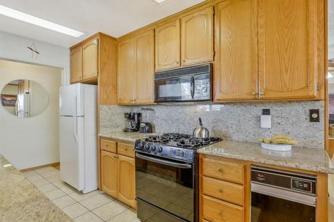 629 E Mayfair Ave, Stockton, CA 95207 photo 11