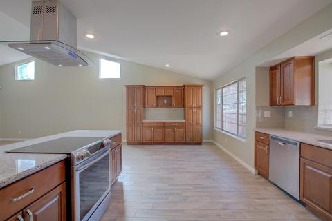 1508 January Dr, Modesto, CA 95358 photo 7