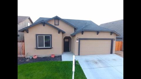 1244 Maxim Dr, Ceres, CA 95307 photo 1