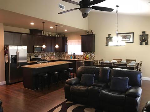 1244 Maxim Dr, Ceres, CA 95307 photo 4