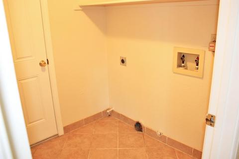 1208 Champagne Ct, Modesto, CA 95351 photo 20