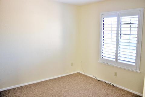 1208 Champagne Ct, Modesto, CA 95351 photo 17