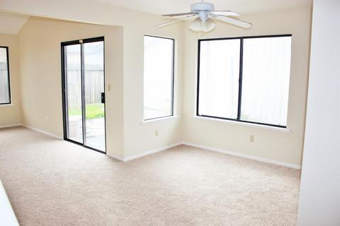 1208 Champagne Ct, Modesto, CA 95351 photo 7
