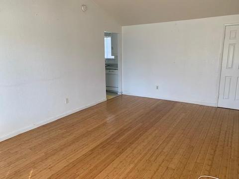 816 Pine Tree Ln, Modesto, CA 95351 photo 3