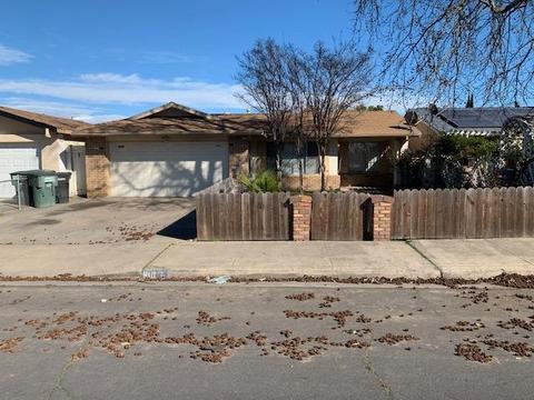 816 Pine Tree Ln, Modesto, CA 95351 photo 1