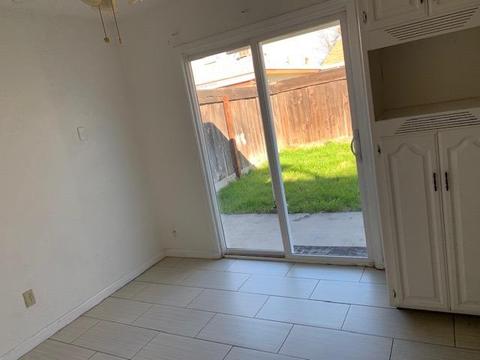 816 Pine Tree Ln, Modesto, CA 95351 photo 6