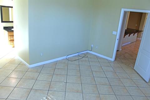 1209 Alamo Ave, Modesto, CA 95351 photo 22