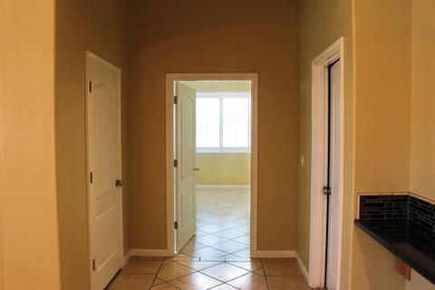 1209 Alamo Ave, Modesto, CA 95351 photo 20