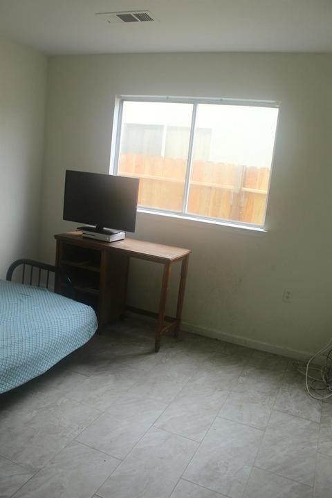 7335 Mackenzie Ave, Winton, CA 95388 photo 10