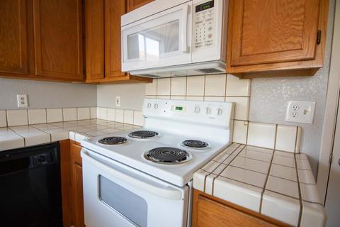 811 Toro Ln, Lathrop, CA 95330 photo 8