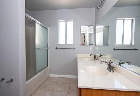 811 Toro Ln, Lathrop, CA 95330 photo 13
