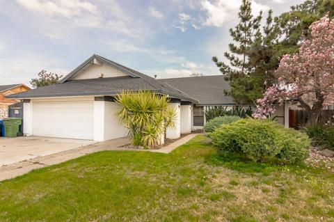 2660 Dels Ln, Turlock, CA 95382 photo 2