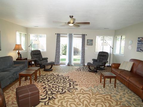 1800 Mansur Ct, Modesto, CA 95355 photo 11