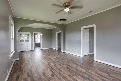 245 Laurel Ave, Gustine, CA 95322 photo 4