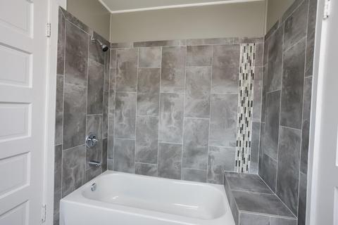 245 Laurel Ave, Gustine, CA 95322 photo 11